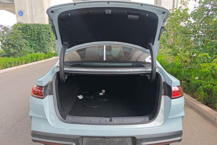 Used BYD Qin L 2024 DM-i 120KM Beyond Model Trunk