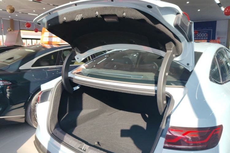 Used BYD Qin L 2024 DM-i 120KM Beyond Model Trunk