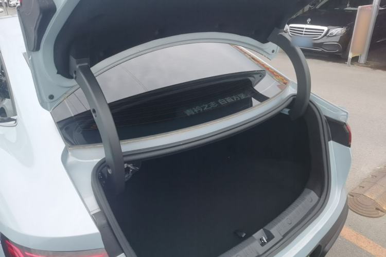 Used BYD Qin L 2024 DM-i 80KM Leading Model Trunk