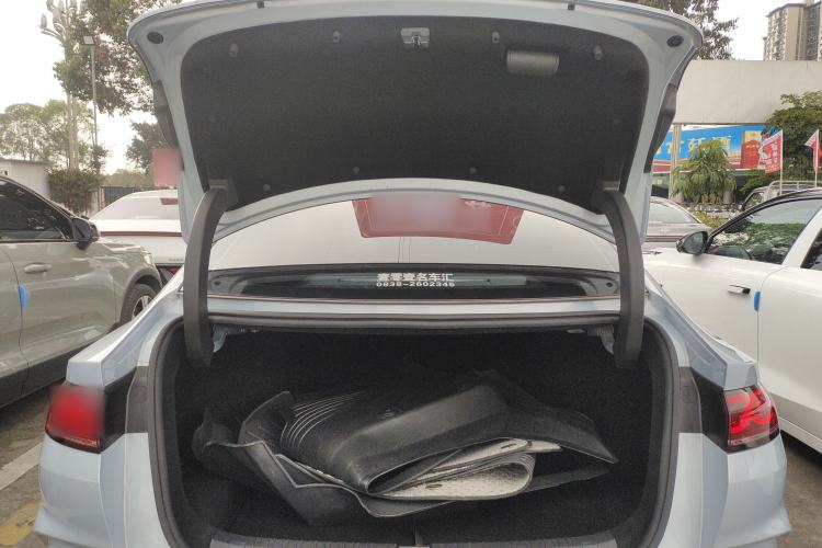 Used BYD Qin L 2024 DM-i 120KM Beyond Model Trunk