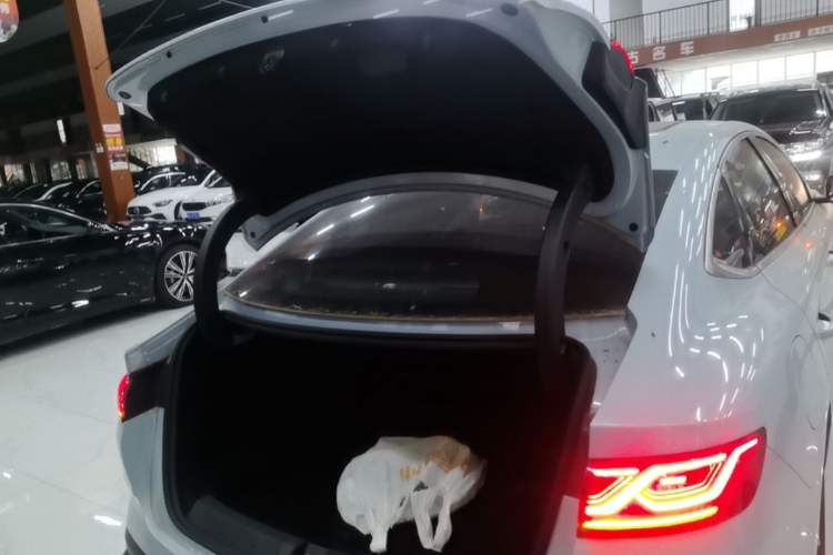 Used BYD Qin L 2024 DM-i 120KM Excellence Model Trunk