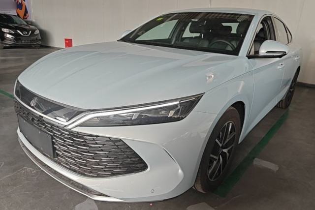 Ojetý BYD Qin L 2024 DM-i 80KM Leading Model