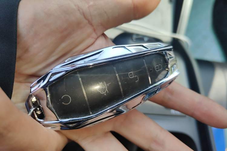 Used BYD Qin L 2024 DM-i 80KM Leading Model Vehicle Key