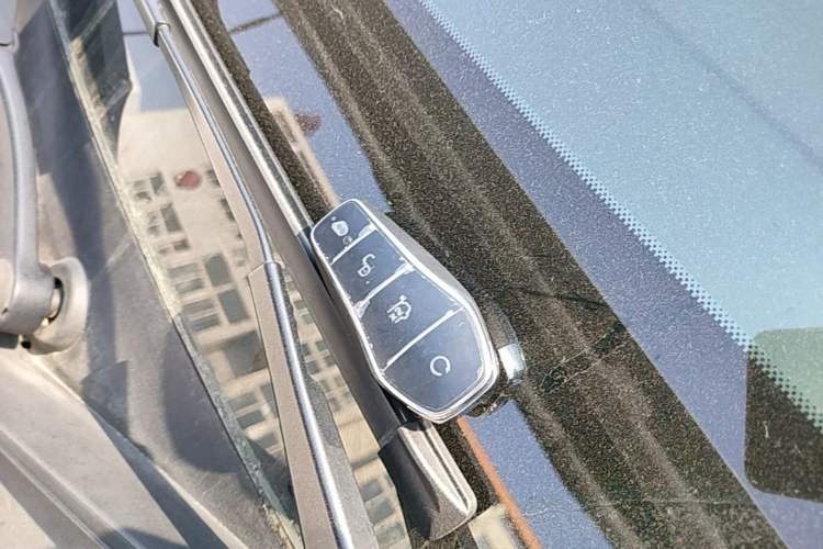 Used BYD Qin L 2024 DM-i 120KM Leading Model Vehicle Key