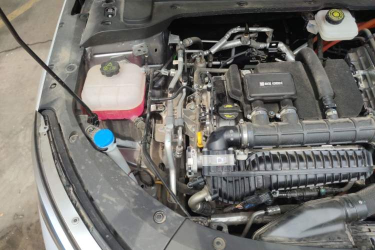 Used BYD Qin L 2024 DM-i 120KM Leading Model Engine Bay Right
