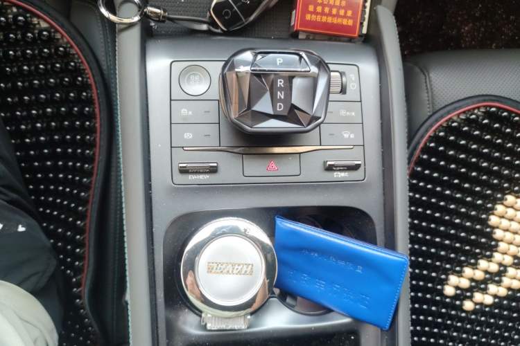 Used BYD Qin L 2024 DM-i 120KM Leading Model Gear Lever