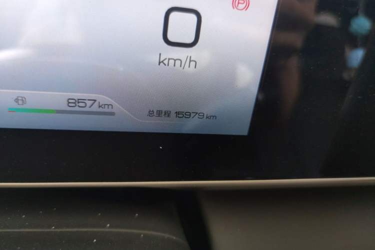 Used BYD Qin L 2024 DM-i 120KM Leading Model Odometer Close Up