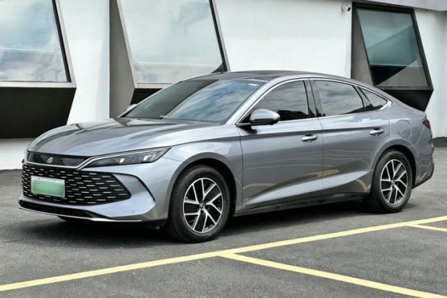 Gebrauchter BYD Qin L 2024 DM-i 120KM Leading Model