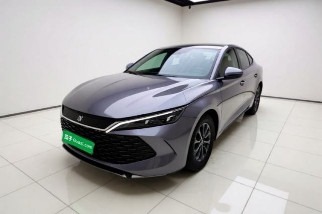 Ojetý BYD Qin L 2024 DM-i 80KM Leading Model