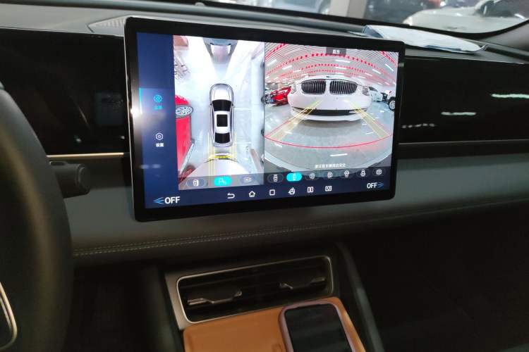 Used BYD Qin L 2024 DM-i 120KM Leading Model Audio And AC Panel
