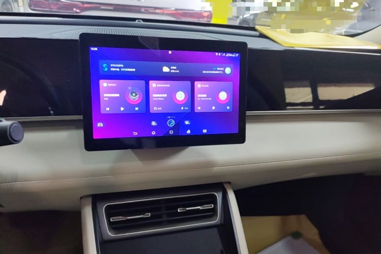 Used BYD Qin L 2024 DM-i 80KM Leading Model Audio And AC Panel
