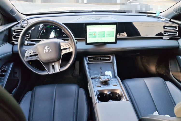 Used BYD Qin L 2024 DM-i 80KM Leading Model Center Console