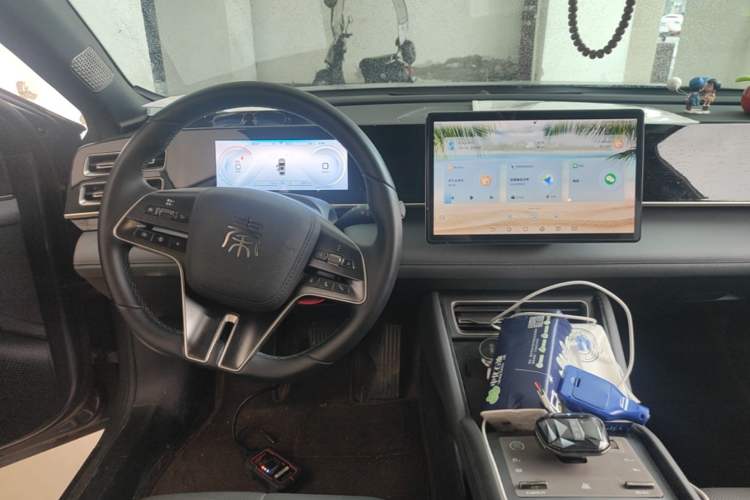 Used BYD Qin L 2024 DM-i 120KM Leading Model Center Console