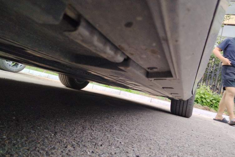 Used BYD Qin L 2024 DM-i 120KM Leading Model Chassis Front Left