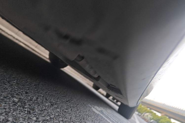 Used BYD Qin L 2024 DM-i 80KM Leading Model Chassis Front Left