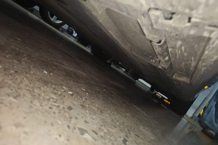 Used BYD Qin L 2024 DM-i 80KM Leading Model Chassis Front Left