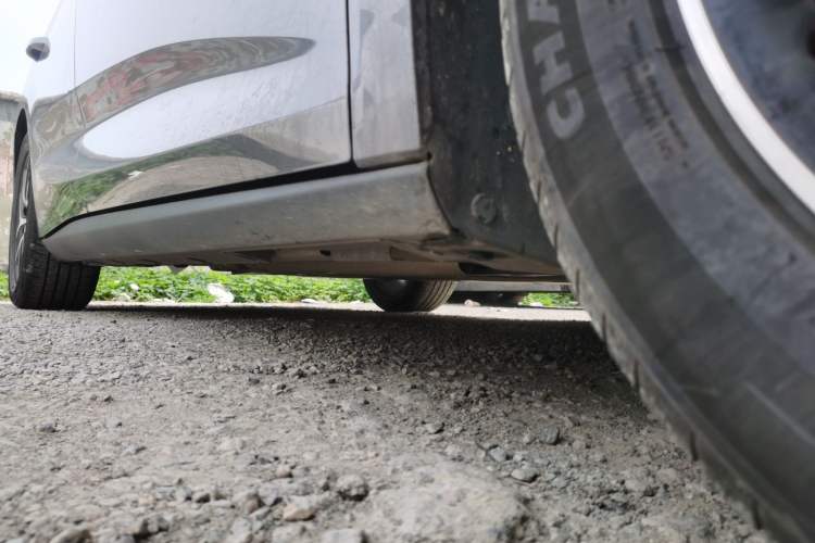 Used BYD Qin L 2024 DM-i 80KM Beyond Model Chassis Front Right