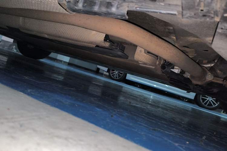 Used BYD Qin L 2024 DM-i 80KM Leading Model Chassis Front Right