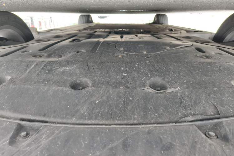 Used BYD Qin L 2024 DM-i 120KM Beyond Model Chassis Front