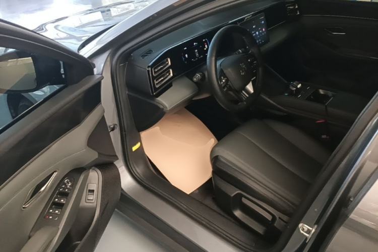 Used BYD Qin L 2024 DM-i 80KM Leading Model Driver Seat