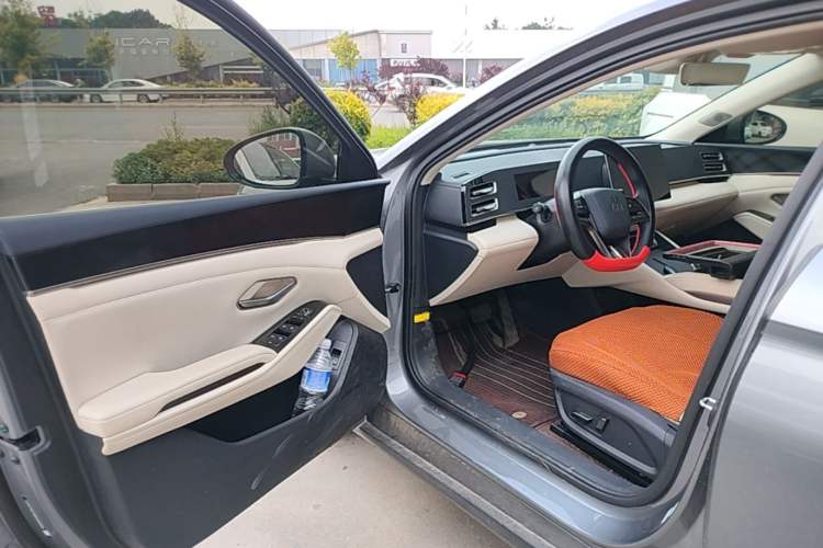 Used BYD Qin L 2024 DM-i 120KM Leading Model Driver Seat