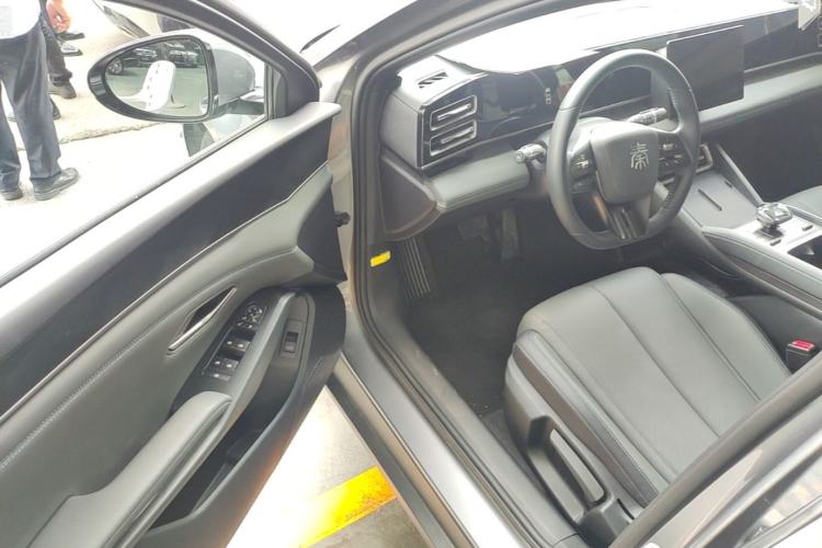Used BYD Qin L 2024 DM-i 80KM Leading Model Driver Seat