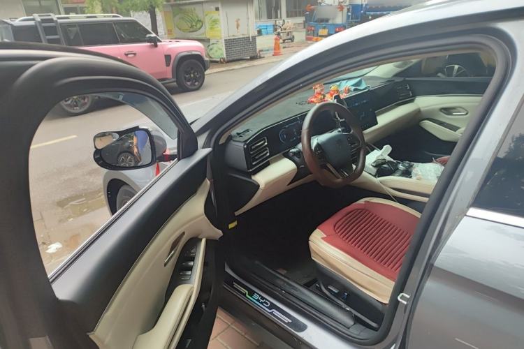 Used BYD Qin L 2024 DM-i 120KM Leading Model Driver Seat