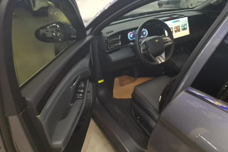 Used BYD Qin L 2024 DM-i 120KM Leading Model Driver Seat