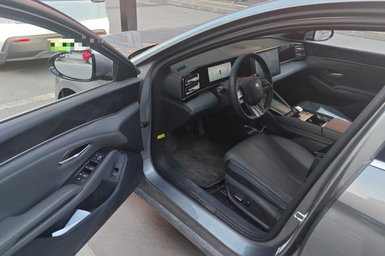 Used BYD Qin L 2024 DM-i 80KM Beyond Model Driver Seat
