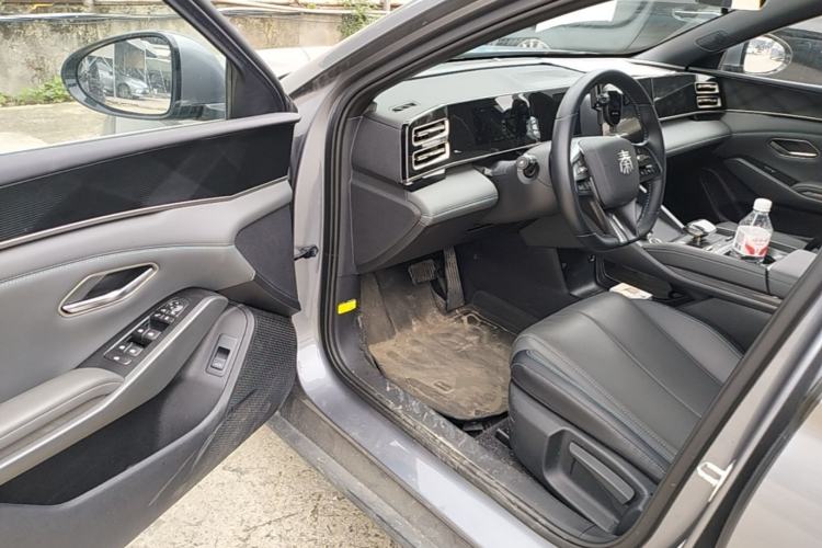 Used BYD Qin L 2024 DM-i 80KM Leading Model Driver Seat
