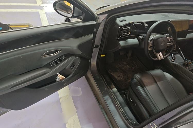 Used BYD Qin L 2024 DM-i 80KM Beyond Model Driver Seat