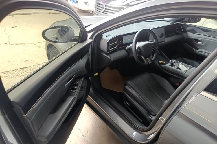 Used BYD Qin L 2024 DM-i 120KM Leading Model Driver Seat