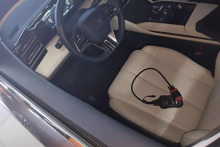 Used BYD Qin L 2024 DM-i 120KM Beyond Model Driver Seat