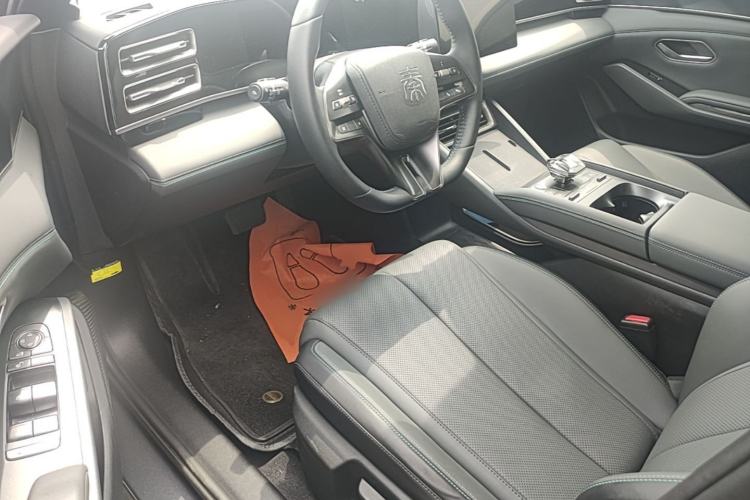 Used BYD Qin L 2024 DM-i 80KM Leading Model Driver Seat