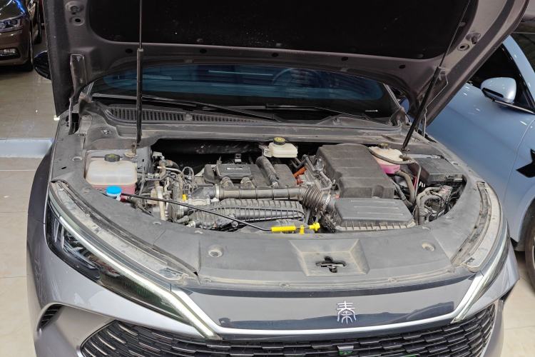 Used BYD Qin L 2024 DM-i 120KM Excellence Model Engine Bay