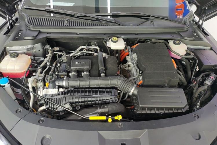 Used BYD Qin L 2024 DM-i 120KM Beyond Model Engine Bay