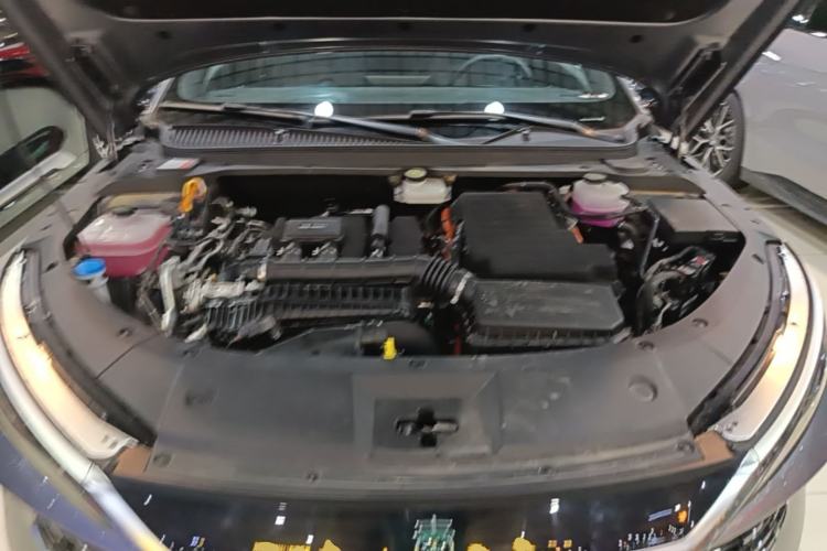 Used BYD Qin L 2024 DM-i 80KM Leading Model Engine Bay