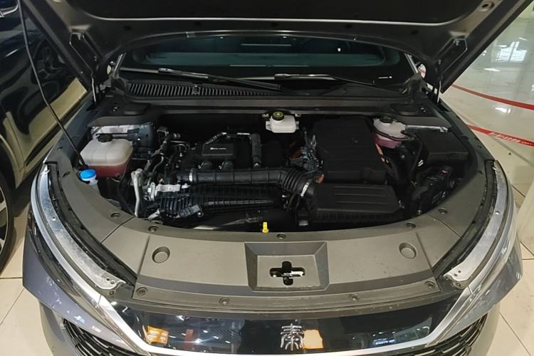 Used BYD Qin L 2024 DM-i 120KM Leading Model Engine Bay