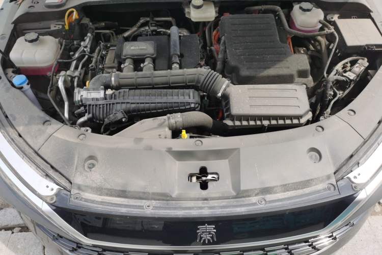 Used BYD Qin L 2024 DM-i 80KM Beyond Model Engine Bay