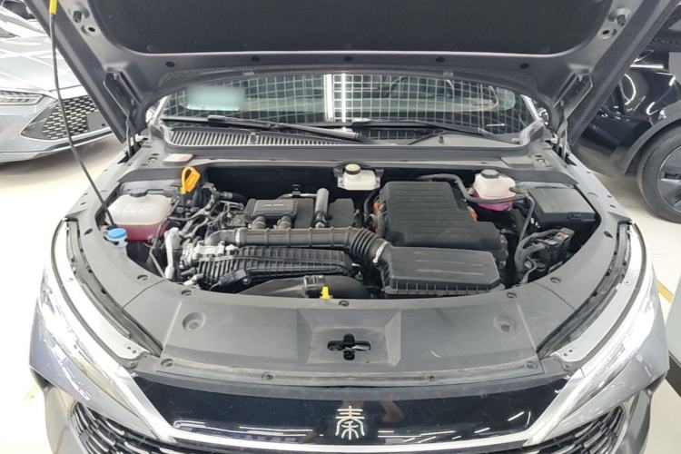 Used BYD Qin L 2024 DM-i 80KM Beyond Model Engine Bay