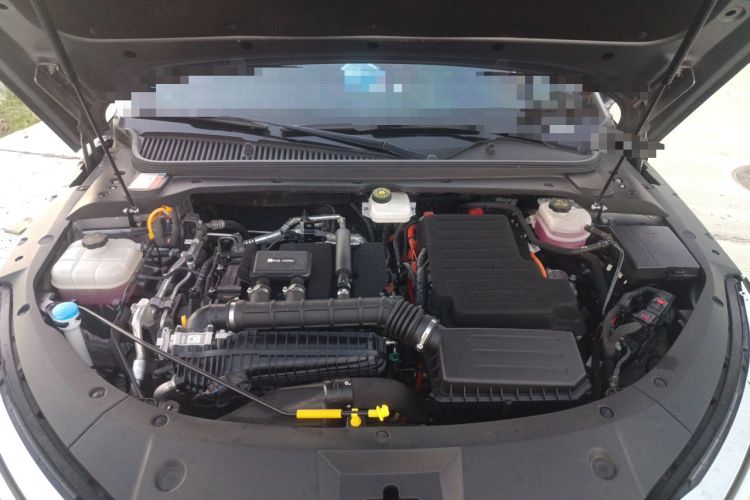 Used BYD Qin L 2024 DM-i 80KM Beyond Model Engine Bay