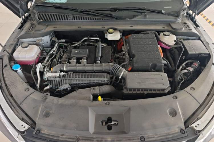 Used BYD Qin L 2024 DM-i 120KM Beyond Model Engine Bay