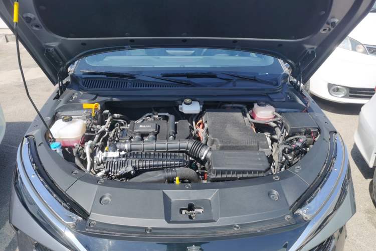 Used BYD Qin L 2024 DM-i 80KM Leading Model Engine Bay