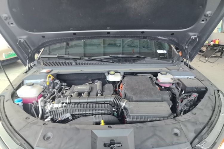 Used BYD Qin L 2024 DM-i 80KM Beyond Model Engine Bay