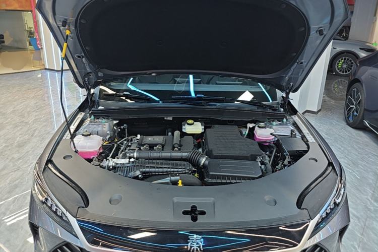 Used BYD Qin L 2024 DM-i 80KM Leading Model Engine Bay
