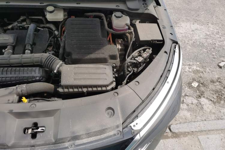 Used BYD Qin L 2024 DM-i 80KM Beyond Model Engine Bay Left