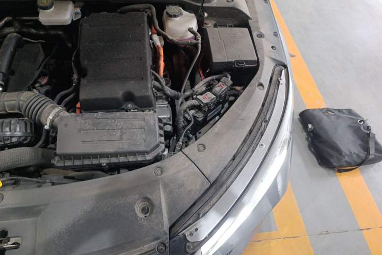 Used BYD Qin L 2024 DM-i 120KM Beyond Model Engine Bay Left