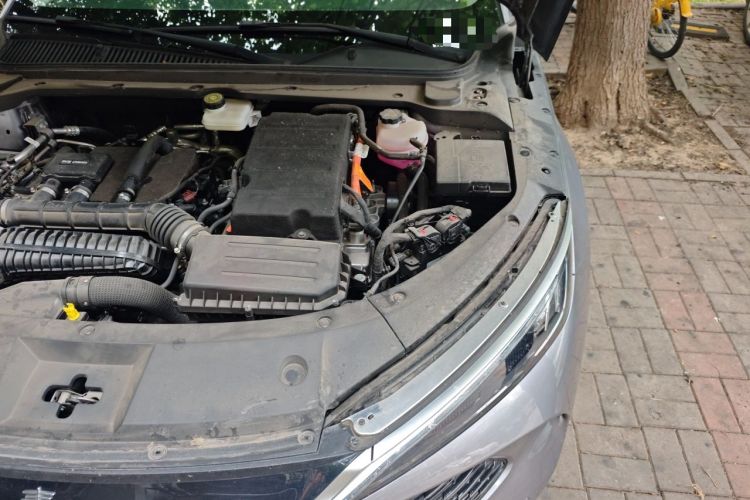Used BYD Qin L 2024 DM-i 120KM Beyond Model Engine Bay Left