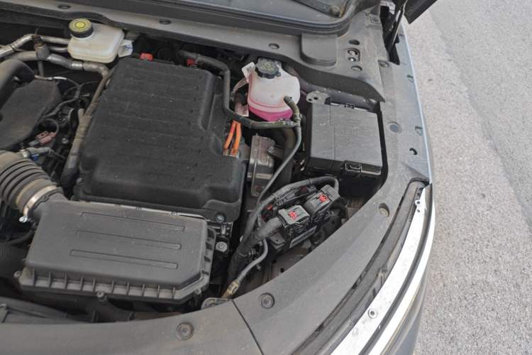 Used BYD Qin L 2024 DM-i 80KM Leading Model Engine Bay Left