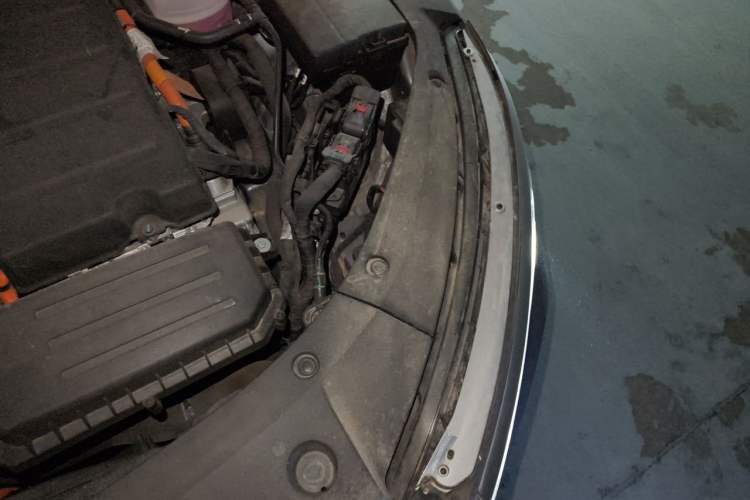 Used BYD Qin L 2024 DM-i 120KM Leading Model Engine Bay Left